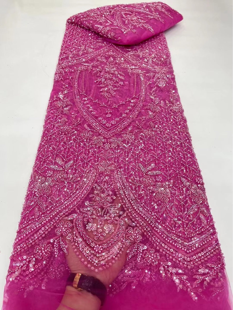 942437668-6